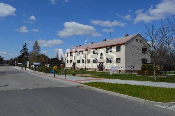 Pronájem Byt 3+1, Letecká, Milovice, okres Nymburk