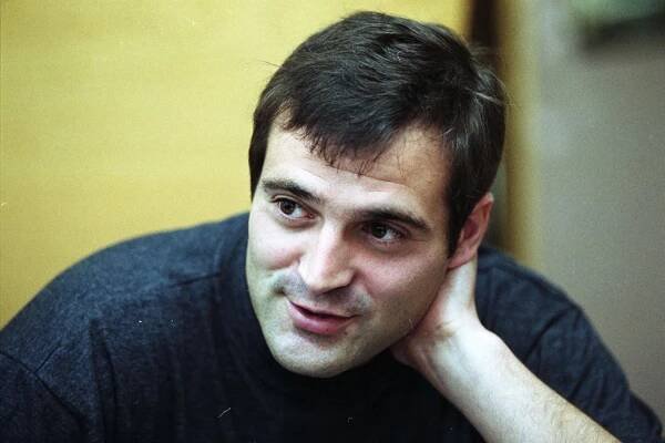 Kam se ztratil moderátor Pavel Zuna? Znovu se oženil, za svědka mu šel Jan Tuna. S dcerou rozjel projekt