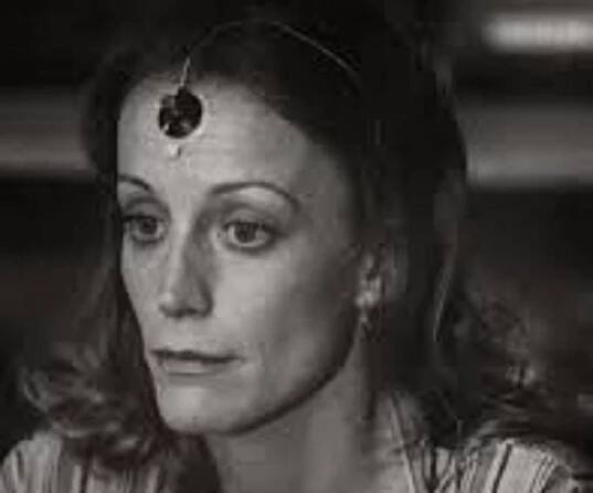Carrie Snodgress - Bio, Facts, Family Life of Actress