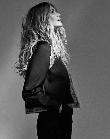 Cesta Elle Macpherson od studentky práv přes supermodelku po wellness guru
