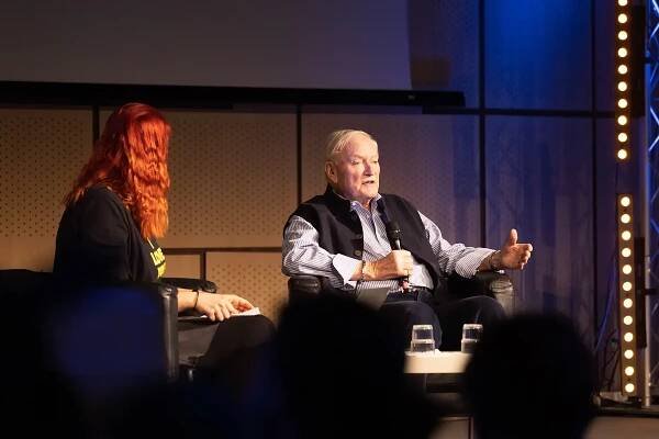 Julian Glover