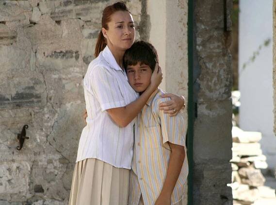 İlk Aşk - Z filmu - Dolunay Soysert, Rafael Çedolini
