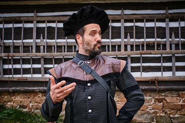Tajemství staré bambitky 2 – Václav Noid Bárta o své roli a hudbě - Life4you.cz