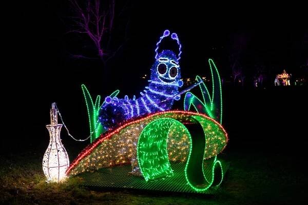 Lumina Park Praha | Alenka v říši divů – Journey to experience