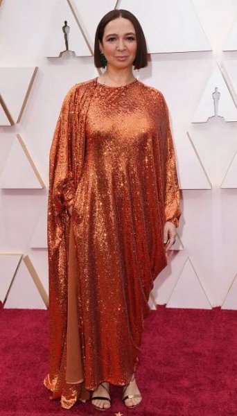 Oscars 2020 Red Carpet Fashion: See Celeb Dresses, Gowns