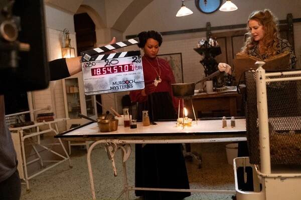 Shanice Banton, Helene Joy - Případy detektiva Murdocha - Čarodějky z East Yorku - Z natáčení