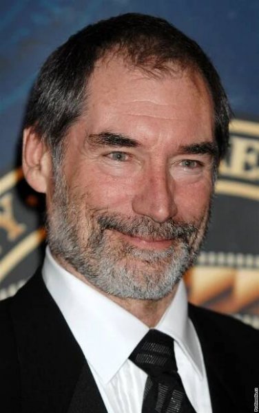 Timothy Dalton bude svědčit proti Melu Gibsonovi