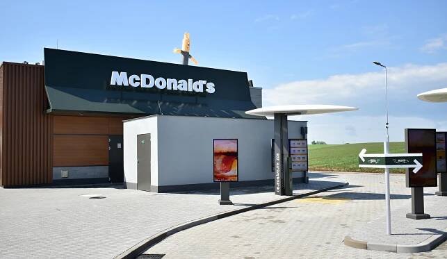 Nová restaurace McDonald’s otevřela v úterý 27. května 2025 v Mořicích