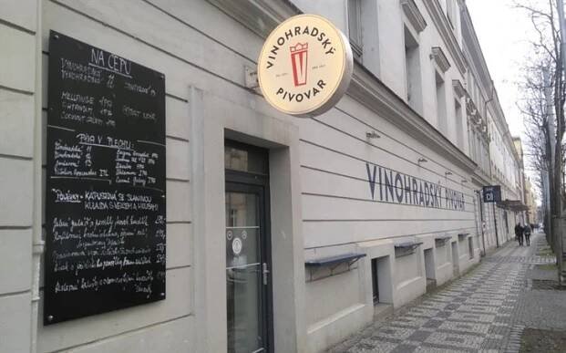 Vlastní pivo si na Vinohradech vaří již osmým rokem