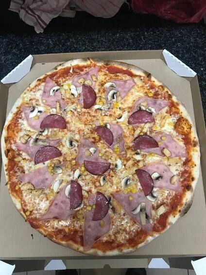 Pizza restaurace Sportovní chata - Restaurace Smržovka | Arabská, Česká, Italská & Turecká kuchyně blízko mě | Zamluvit