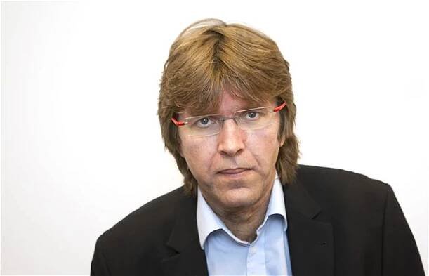 Novináři Čermákovi zablokoval Facebook účet