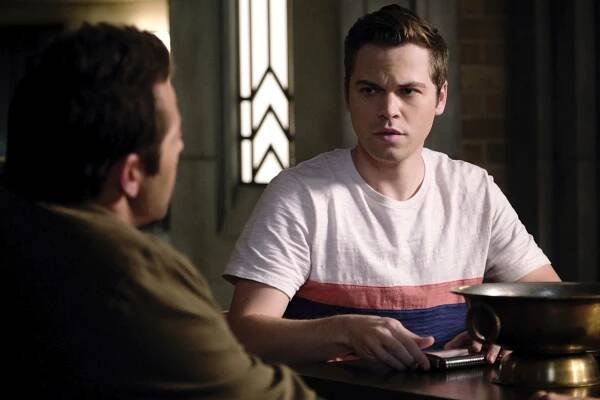 Alexander Calvert - Lovci duchů - Destiny's Child - Z filmu