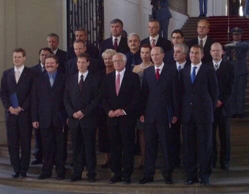 Jmenování nové vlády na Pražském hradě (4.8.2004)