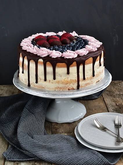 Slavnostní narozeninový dort - piškot + mascarpone krém
