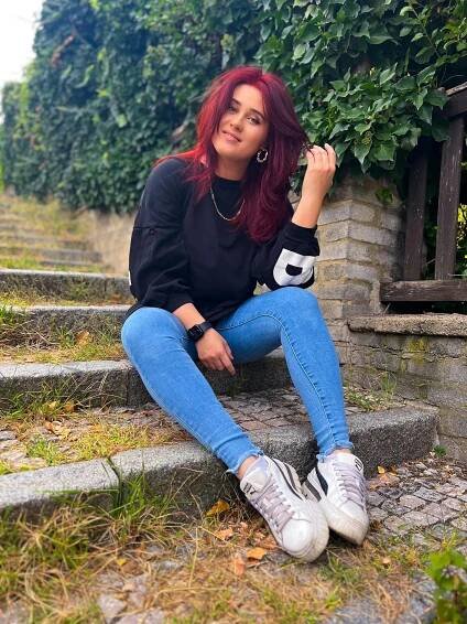 Zpěvačka Elis Mraz překvapila fanoušky změnou image. Novou hřívou strhla lavinu reakcí