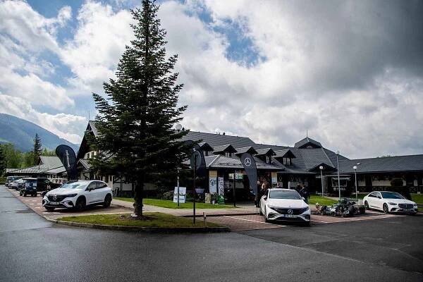 Tisková konference v Golf Resortu Ostravice o Propojení golfových areálů Čeladná a Ostravice, 18. dubna 2024, Čeladná.