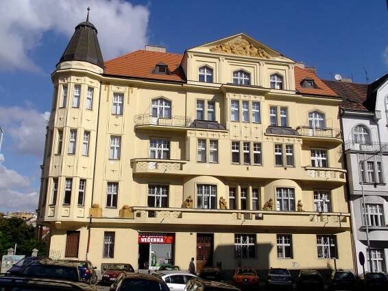Soubor:Praha Nusle Boleslavova 9.JPG