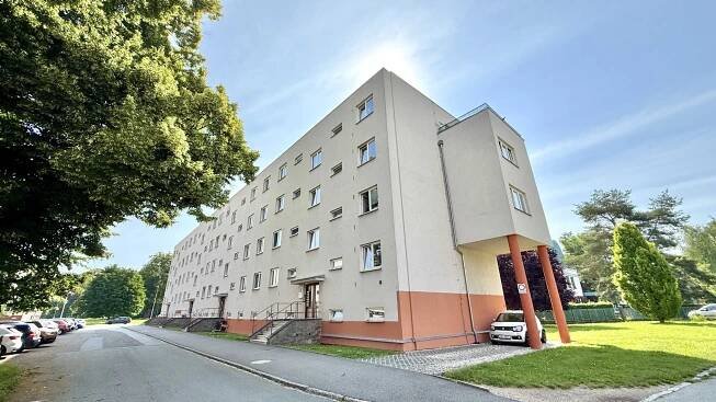 Prodej bytu v lokalitě, která dává smysl – Labská Kotlina 1018, Hradec Králové | petrtichy.cz