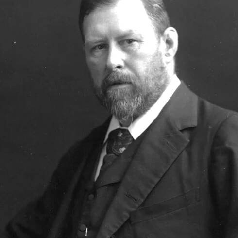 11 Enlightening Facts About Bram Stoker