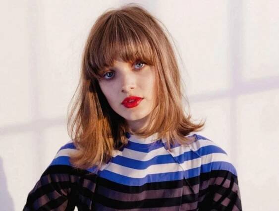 Bella Heathcote fotky