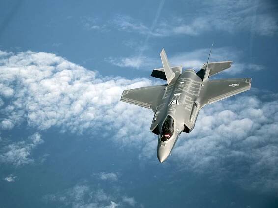 F-35 Stealth hluboko za polárním kruhem: Bezprecedentní rozmístění základny v Grónsku