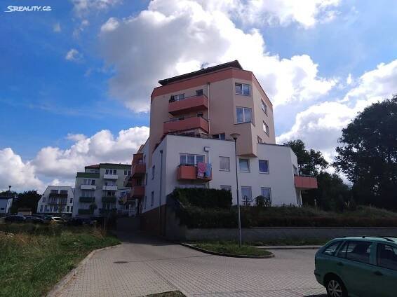 Pronájem Byt 2+kk, Družební, Nové Město nad Metují