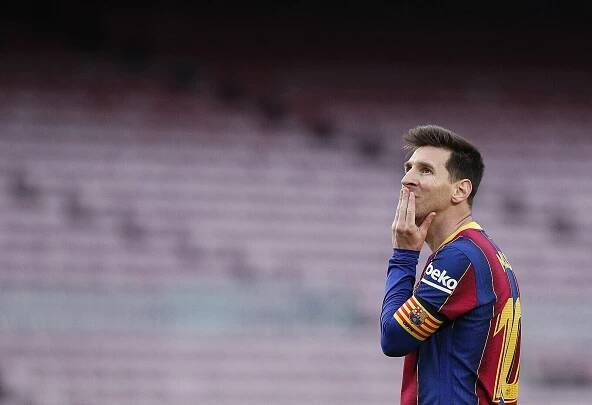 Úleva pro Barcu, Messi zůstane. Katalánský velkoklub má přesto potíže