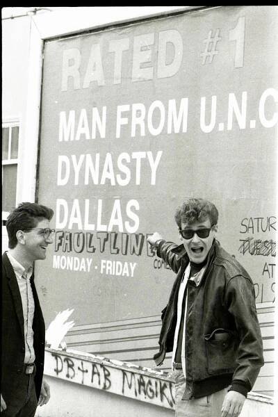 Reed Kirk Rahlmann, left, and Greg Proops of the now-defunct Faultline comedy improv group pose for a Chronicle photographer in 1985.
