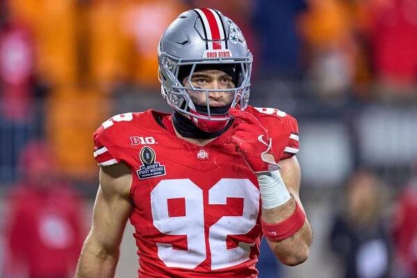 College Football Defensive Players Who Will Break Out in 2025