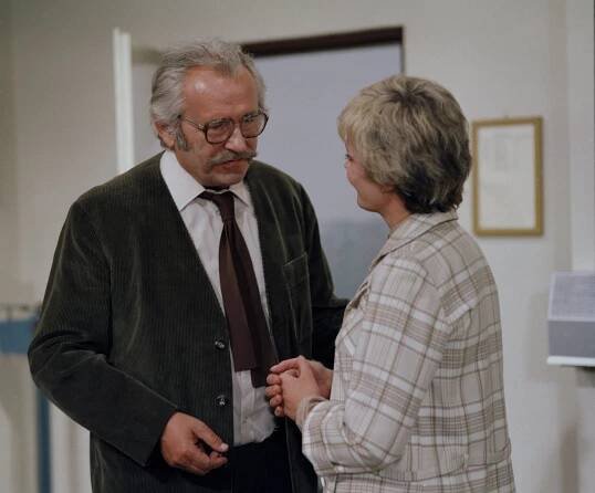 My všichni školou povinní - Výbuch - Z filmu - Jiří Sovák