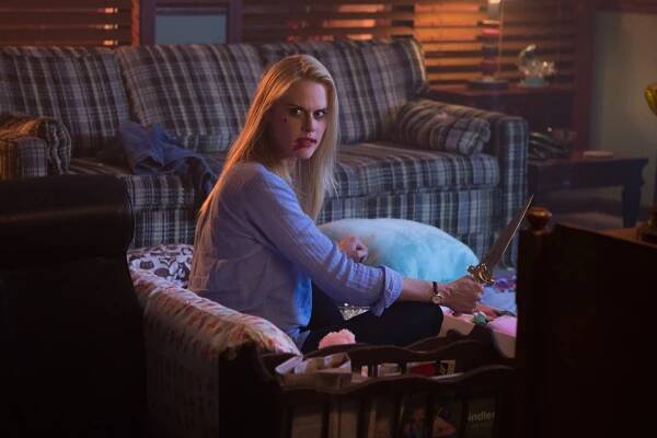 Stan Against Evil - Girls’ Night - Z filmu - Janet Varney