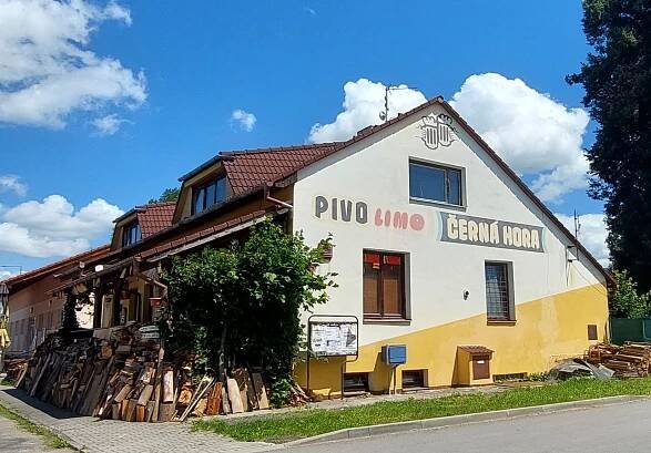 U splavu foto 2