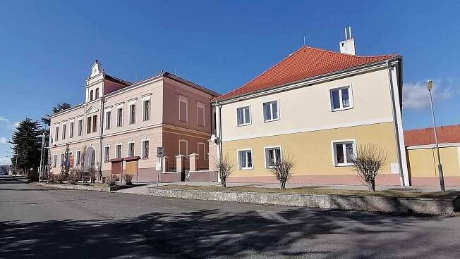 Poznáte městys na Podbořansku?