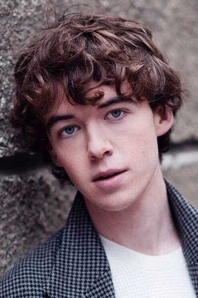 Alex Lawther herec