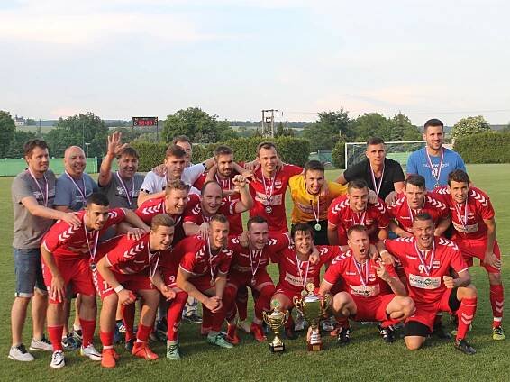 Fotbalisté Startu ovládli krajský pohár a mají na dosah prestižní double