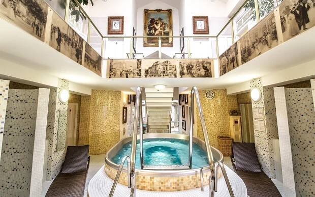 Karlovy Vary: Luxusní Hotel Karlsbad Grande Madonna **** s neomezeným wellness i fitness a polopenzí s nápoji - 24travel.cz