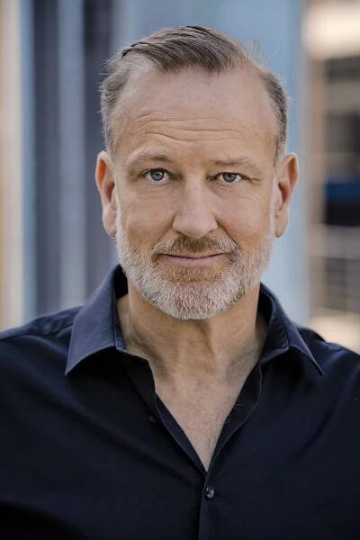 Thomas Douglas, Actor & Speaker | Downloads