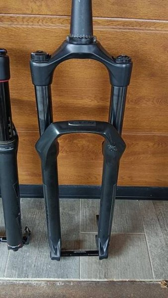 vidlice 29" FOX DTswiss RockShox 120mm