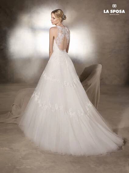 La Sposa by Pronovias - Simply Love Wedding | Designer Wedding Gowns