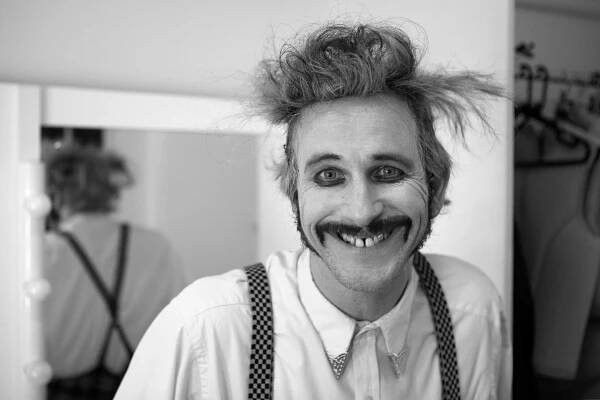 Paul Kaye