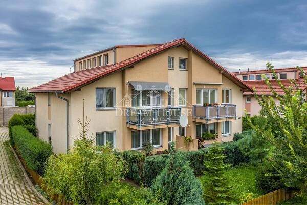 Prodej Byt 3+kk, Unhošťská, Hostivice, okres Praha-západ