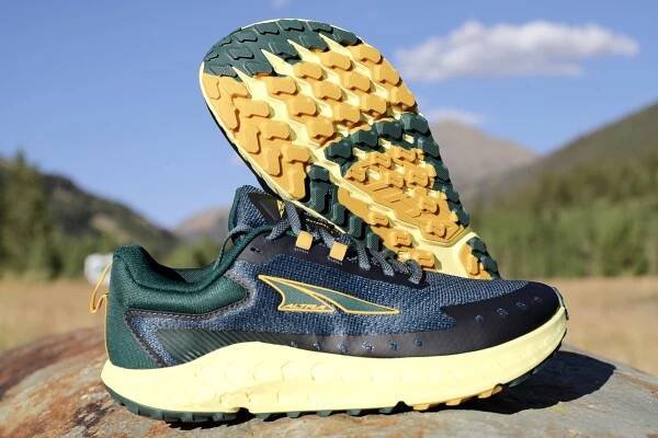 Altra Outroad 2