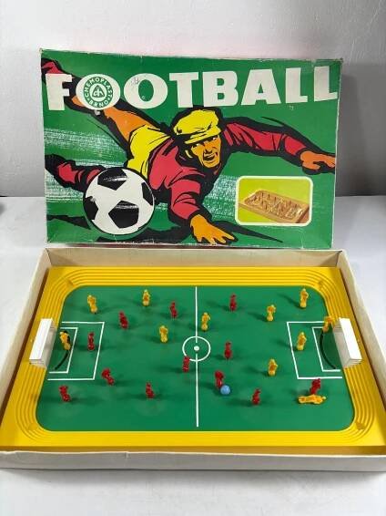 FOTBAL CHEMOPLAST BRNO - kopaná - stará retro stolní hra