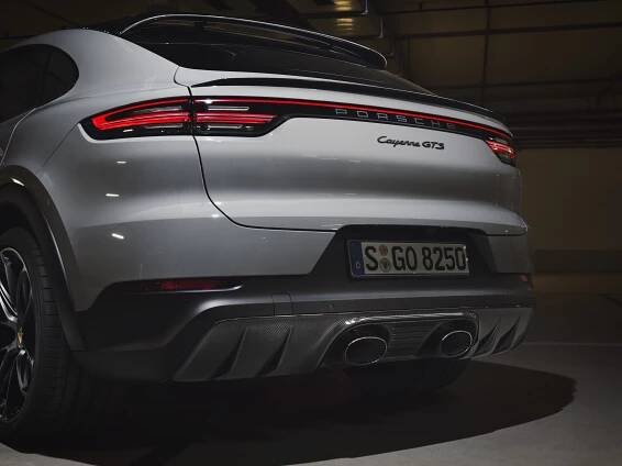 Porsche Cayenne GTS je opakem downsizingu. Vrací se s osmiválcem
