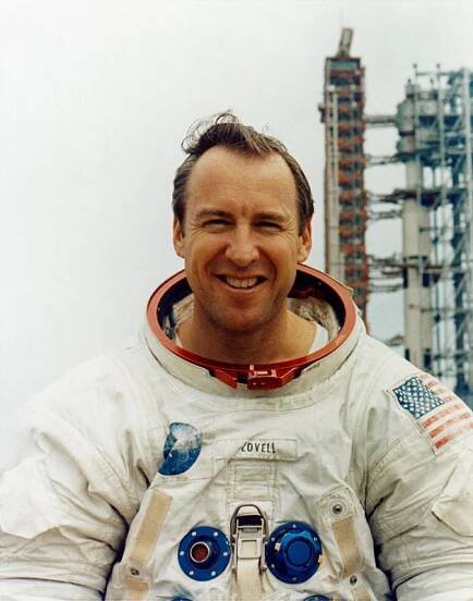 File:Jim Lovell at LC-39.png - Wikimedia Commons