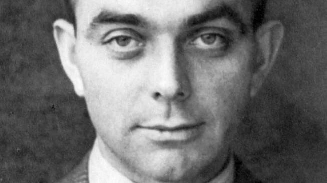 Zlámal dvoje pouta a řezal jimi gestapáky. Oldřich Pechal se rval jak zuřící býk