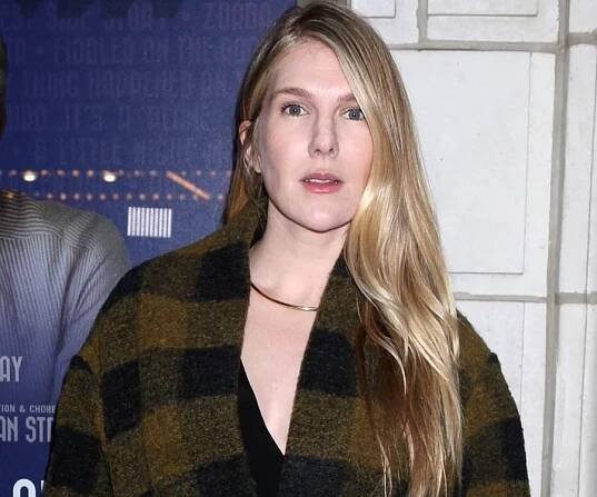 Lily Rabe Biography – Facts, Childhood, Family Life of Actress