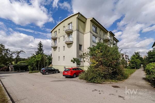 ZREALIZOVANÁ ZAKÁZKA - PRODÁNO Prodej cihlový byt 2+kk Tábor, 56 m2 - Keller Williams