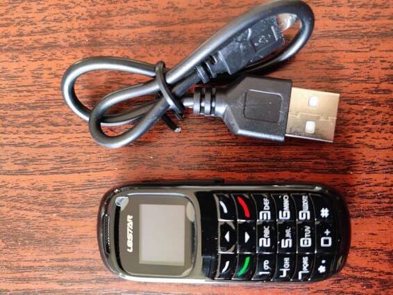 BM70 nejmenší mobilní telefon - Mobily a chytrá elektronika