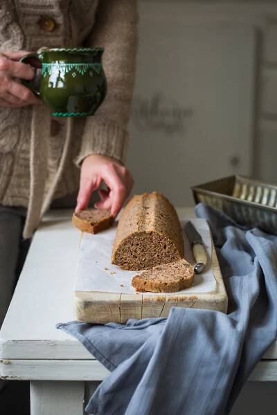 apple bread from the Taste of Memories Hungarian country kitchen www.tasteofmemories.com
